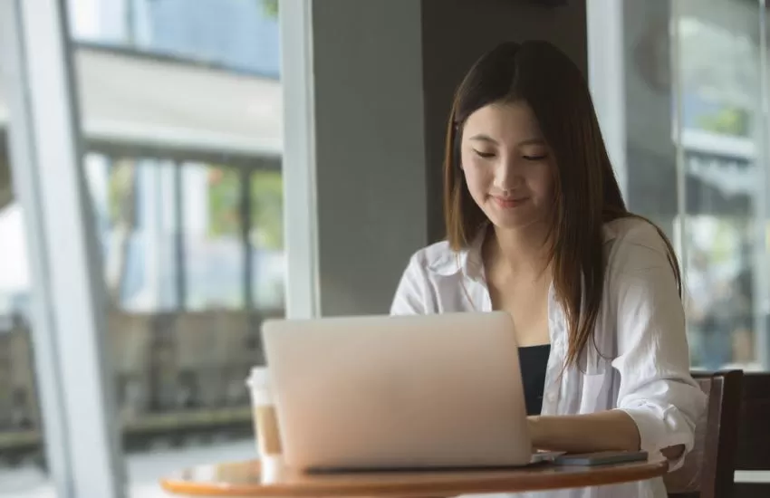 11 Cara Menulis Artikel SEO supaya Muncul di Puncak Hasil Pencarian